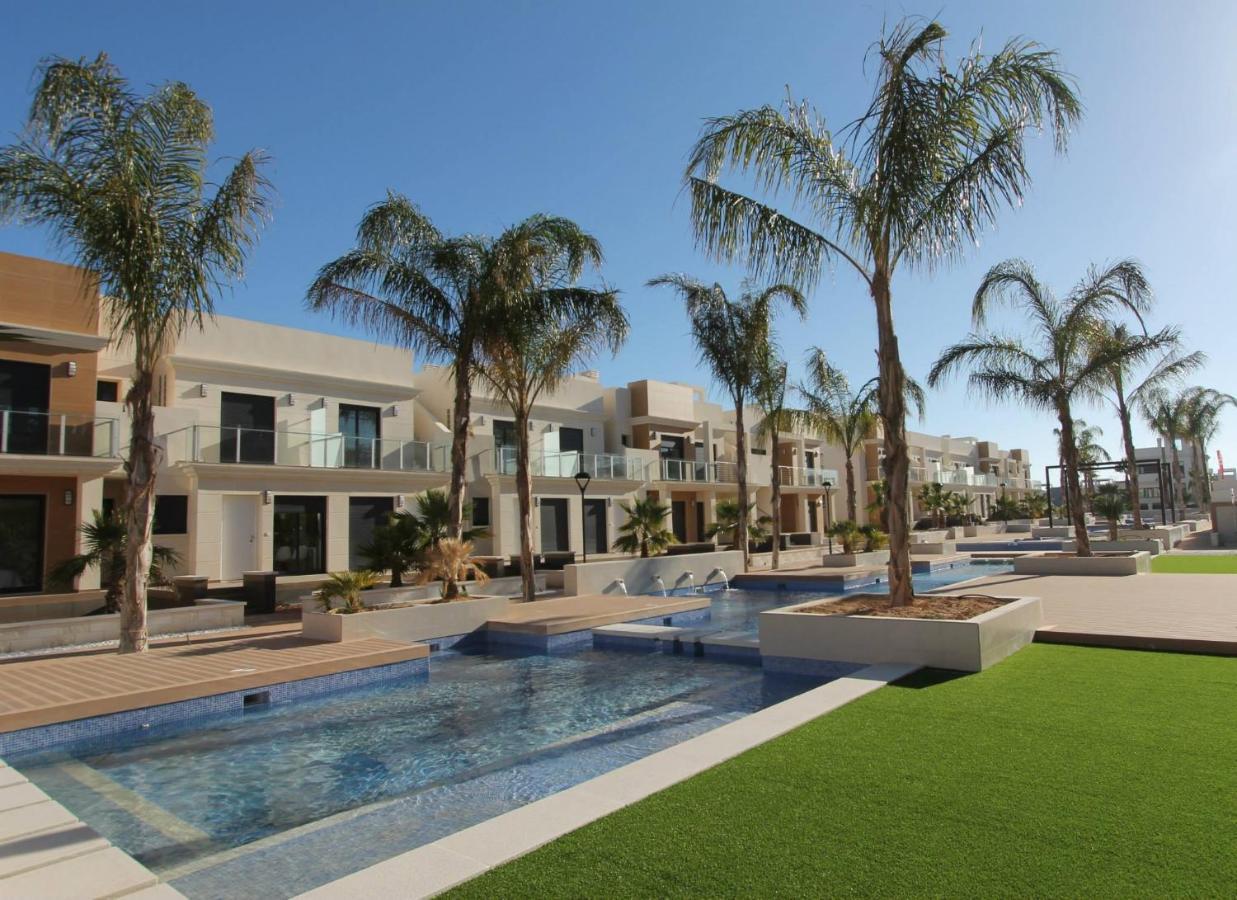 La Zenia Bulevard Apartments Плайя-Фламенка Экстерьер фото